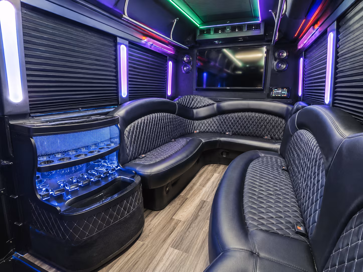 airport transfer buses for convention groups flying into houston