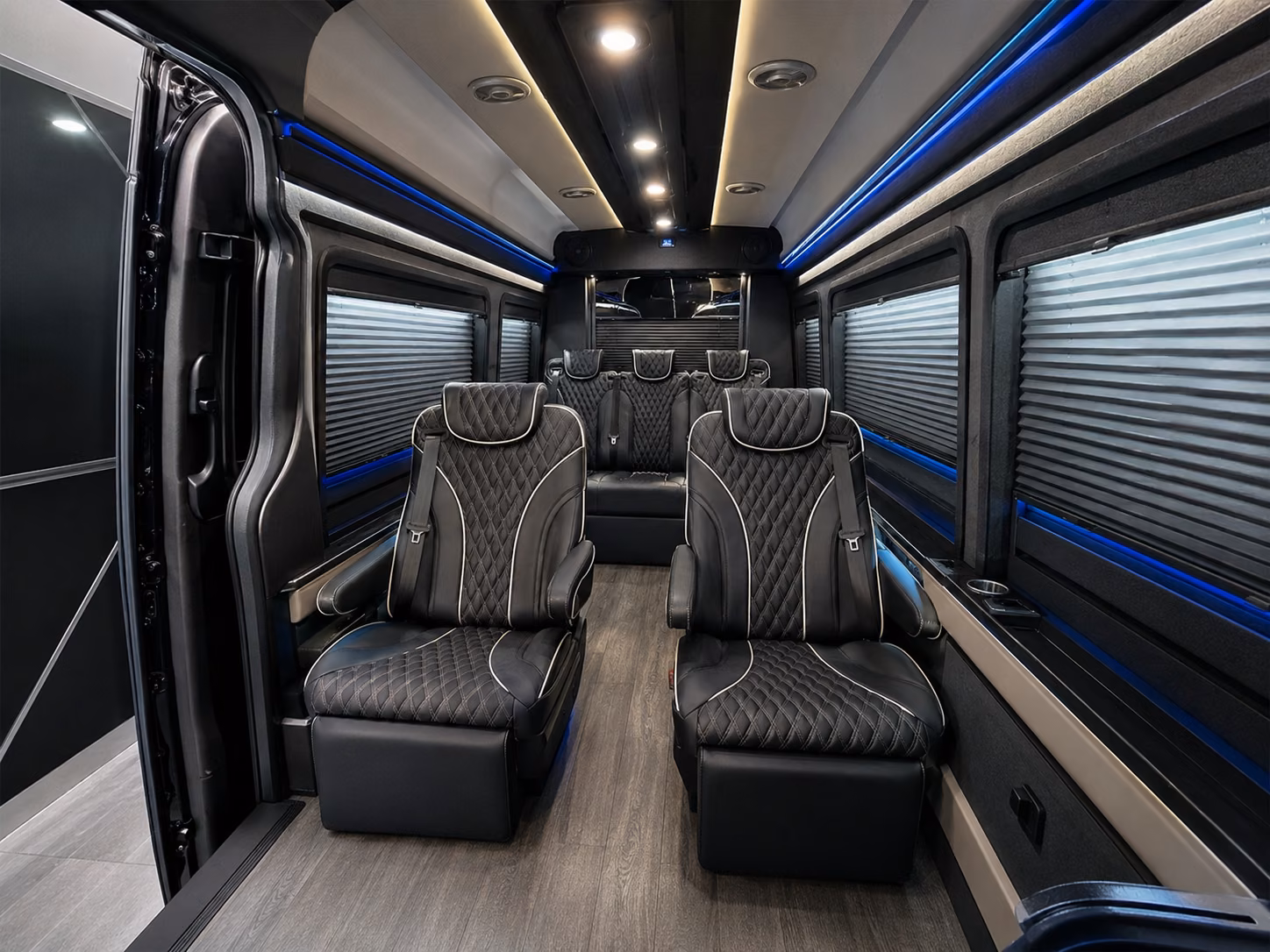 multi day conference bus rentals serving pasadena texas groups