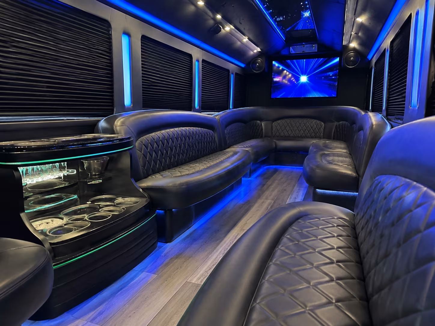 party buses to toyota center shows and houston arena events