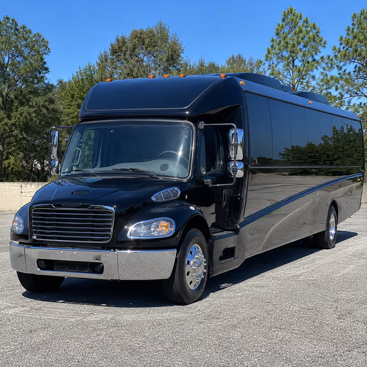 pasadena 30 passenger minibus