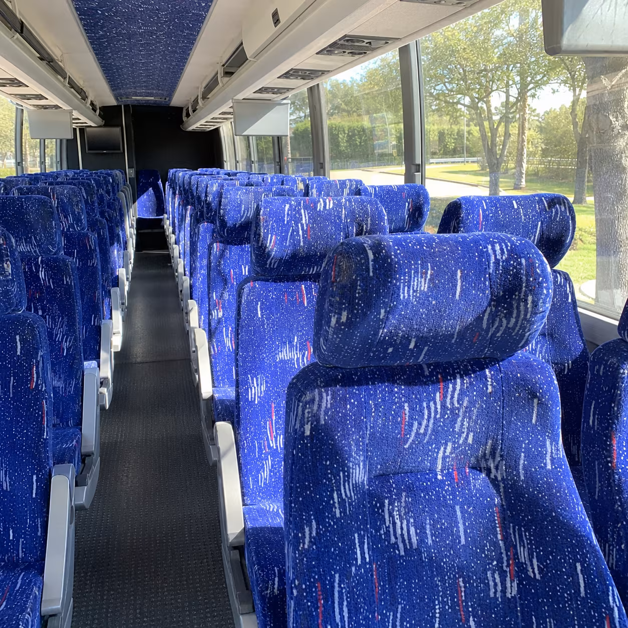 pasadena minibus rentals