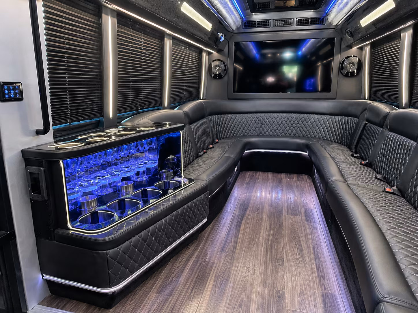 pasadena quinceanera sweet 16 party bus rental
