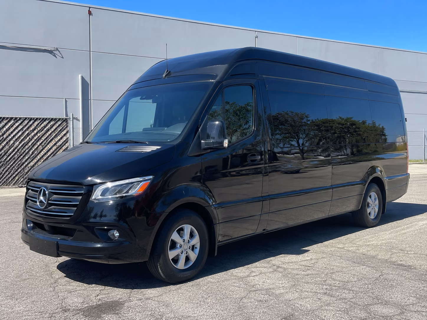 reserve transportation for your next airport transfer 4