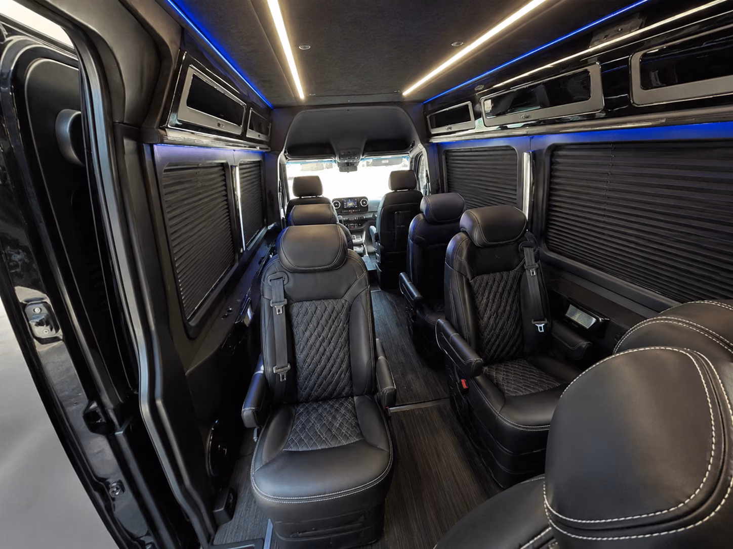 reserve transportation for your next corporate event 2