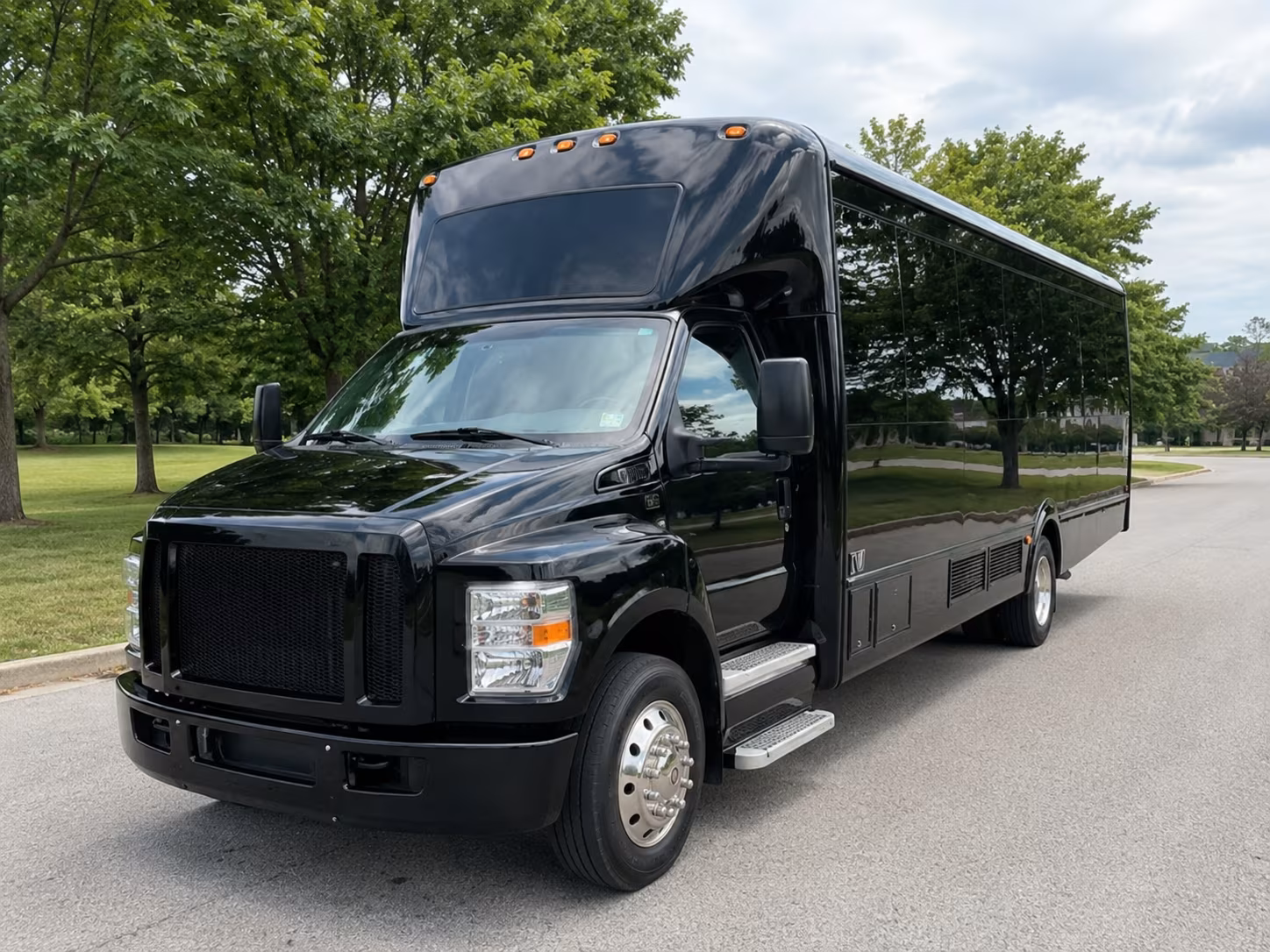 school field trip and group event buses in pasadena texas